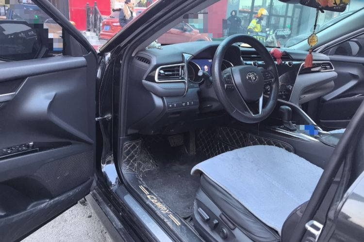 Used Toyota Camry 2019 2.0G Luxury Edition China V Standard Driver Seat