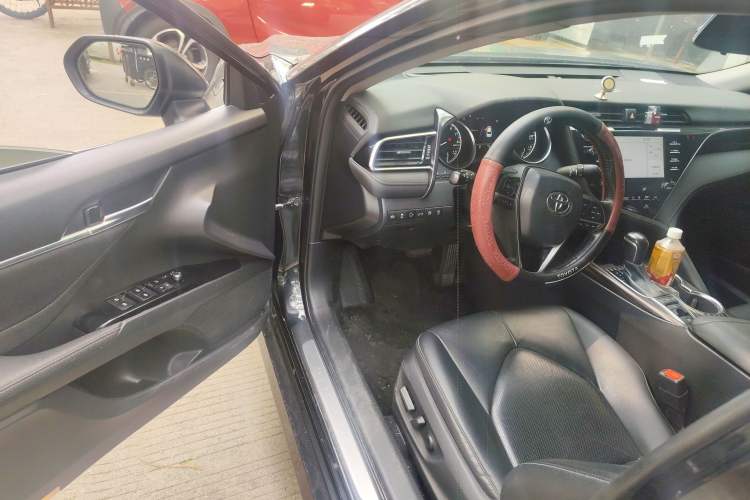 Used Toyota Camry 2019 2.5G Luxury Edition China VI Standard Driver Seat