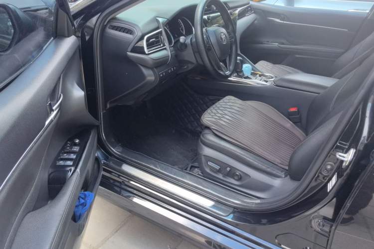 Used Toyota Camry 2019 Revised Version 2.0G Luxury Edition Driver Seat