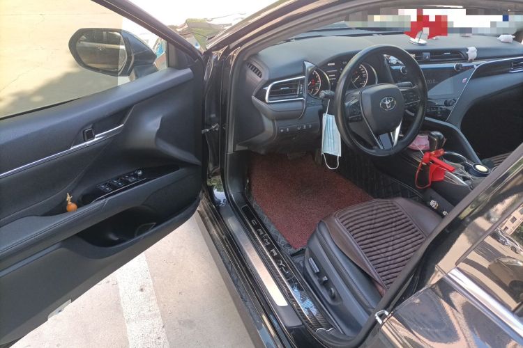 Used Toyota Camry 2019 2.5G Luxury Edition China V Standard Driver Seat