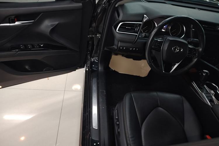 Used Toyota Camry 2019 Revised Version 2.0G Luxury Edition Driver Seat