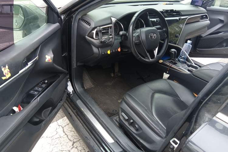 Used Toyota Camry 2019 2.0G Luxury Edition China VI Standard Driver Seat