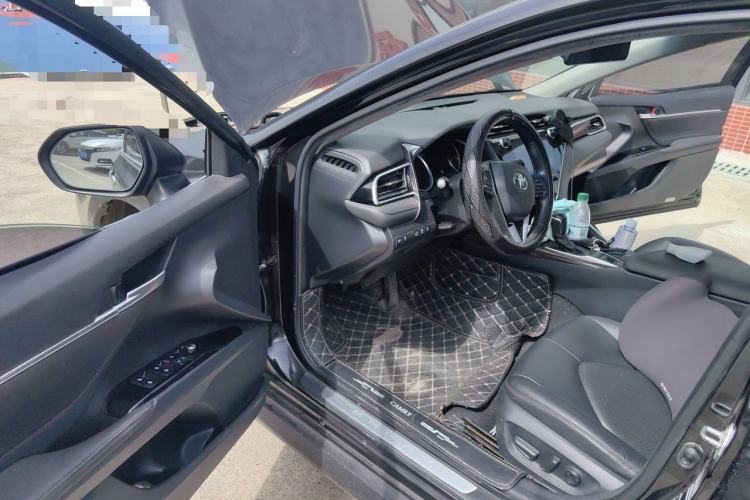 Used Toyota Camry 2019 2.5G Luxury Edition China VI Standard Driver Seat