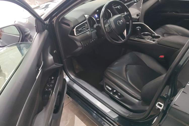 Used Toyota Camry 2019 2.5G Luxury Edition China VI Standard Driver Seat
