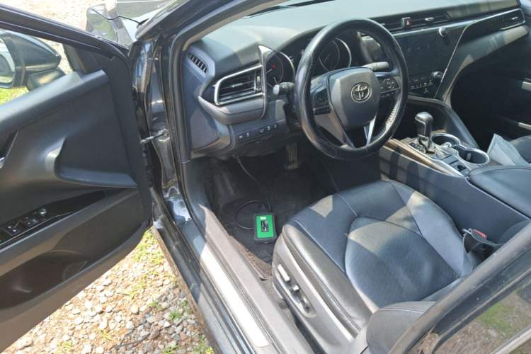 Used Toyota Camry 2019 2.0G Luxury Edition China VI Standard Driver Seat