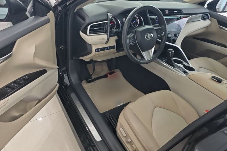 Used Toyota Camry 2019 Revised Version Dual-Engine 2.5 HG Luxury Edition Driver Seat