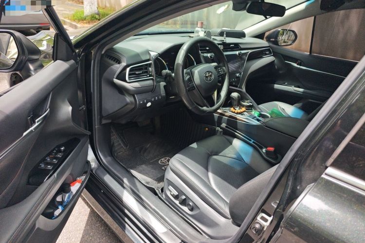 Used Toyota Camry 2019 2.0G Luxury Edition China VI Standard Driver Seat