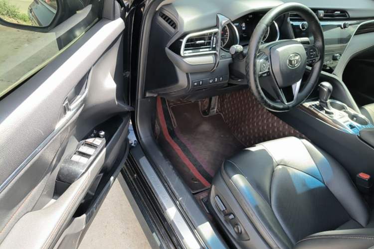 Used Toyota Camry 2019 2.5G Luxury Edition China VI Standard Driver Seat