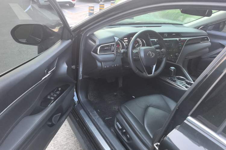 Used Toyota Camry 2019 2.5G Luxury Edition China VI Standard Driver Seat