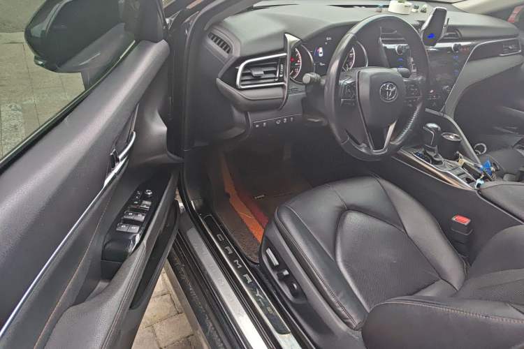 Used Toyota Camry 2019 2.5G Luxury Edition China VI Standard Driver Seat