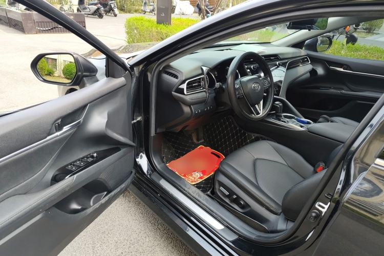 Used Toyota Camry 2019 2.5G Luxury Edition China VI Standard Driver Seat