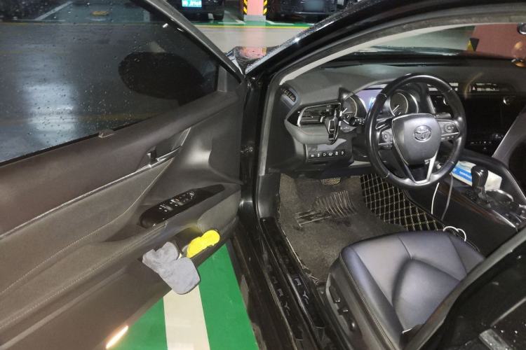 Used Toyota Camry 2019 2.0G Luxury Edition China VI Standard Driver Seat