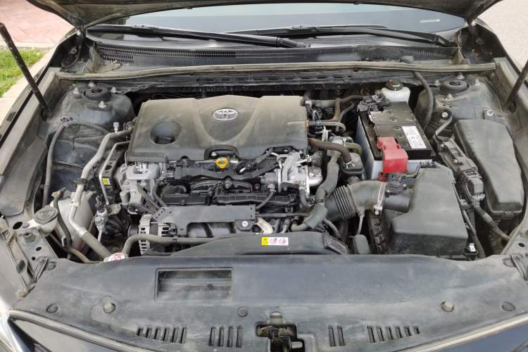 Used Toyota Camry 2019 2.5G Luxury Edition China VI Standard Engine Bay