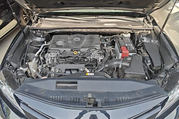 Used Toyota Camry 2019 2.5G Luxury Edition China VI Standard Engine Bay