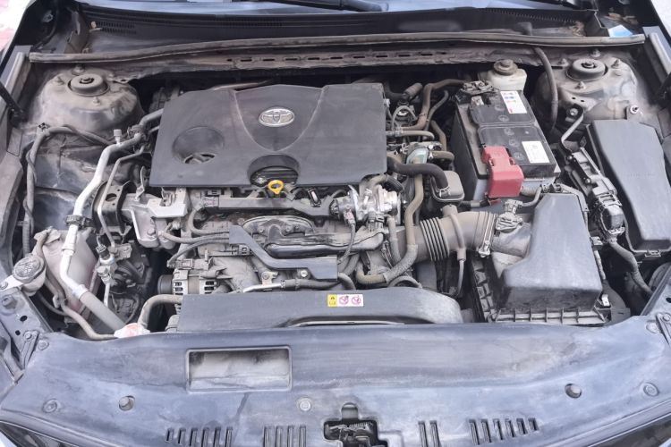 Used Toyota Camry 2019 2.0G Luxury Edition China V Standard Engine Bay
