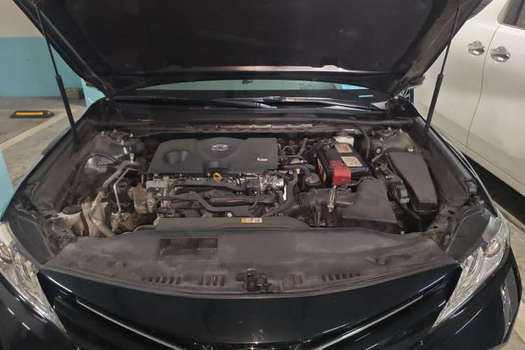 Used Toyota Camry 2019 2.0G Luxury Edition China VI Standard Engine Bay