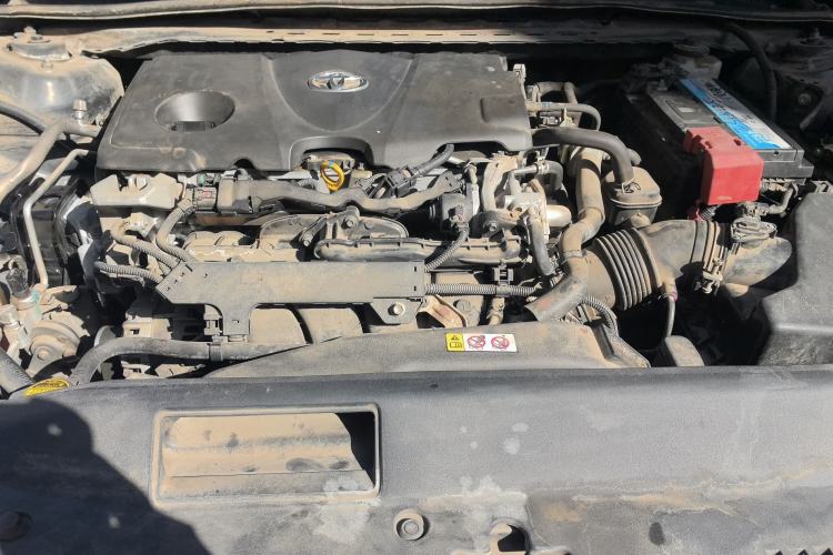 Used Toyota Camry 2019 2.5G Luxury Edition China VI Standard Engine Bay