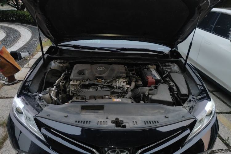 Used Toyota Camry 2019 2.5G Luxury Edition China VI Standard Engine Bay