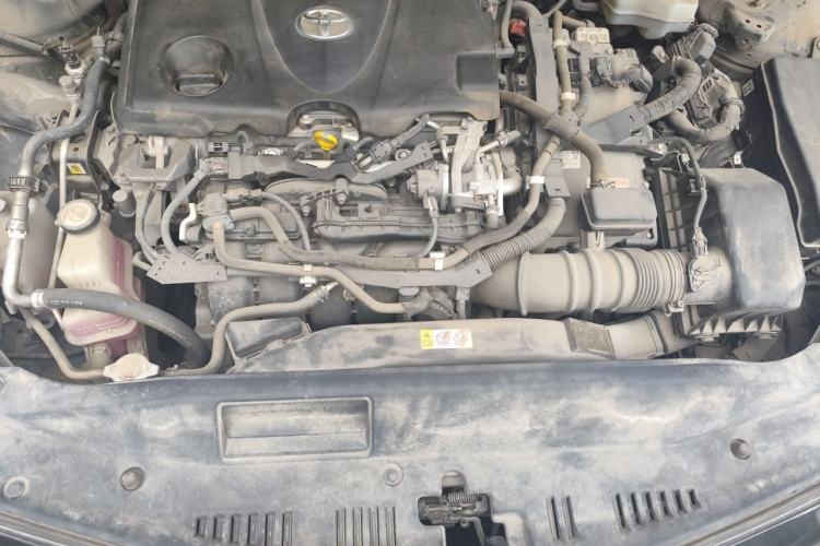 Used Toyota Camry 2019 Dual-Engine 2.5 HG Luxury Edition China V Standard Engine Bay