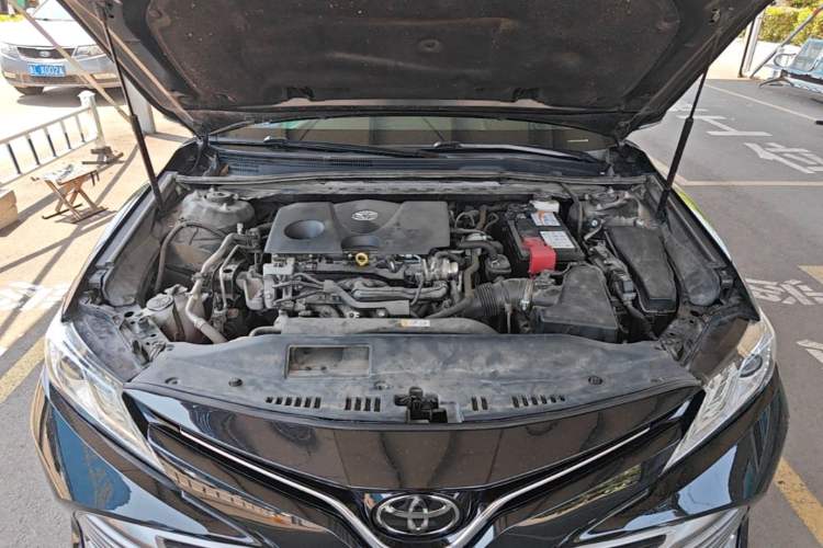 Used Toyota Camry 2019 2.0G Luxury Edition China VI Standard Engine Bay