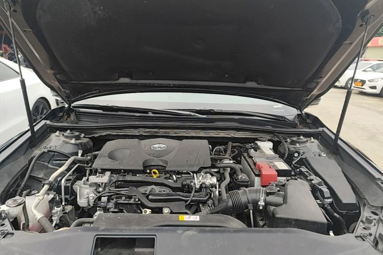 Used Toyota Camry 2019 2.0G Luxury Edition China VI Standard Engine Bay