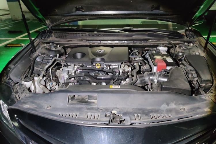 Used Toyota Camry 2019 Revised Version 2.0S Fēngshàng Edition Engine Bay