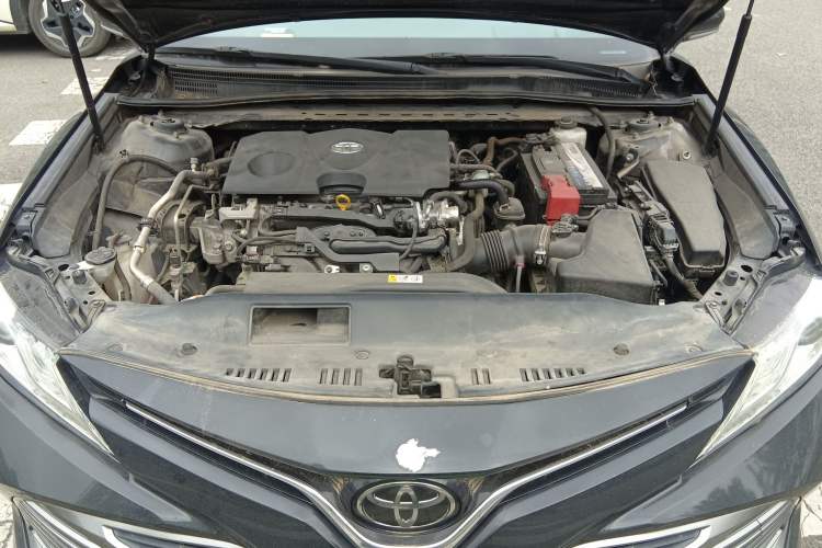 Used Toyota Camry 2019 2.0G Luxury Edition China VI Standard Engine Bay