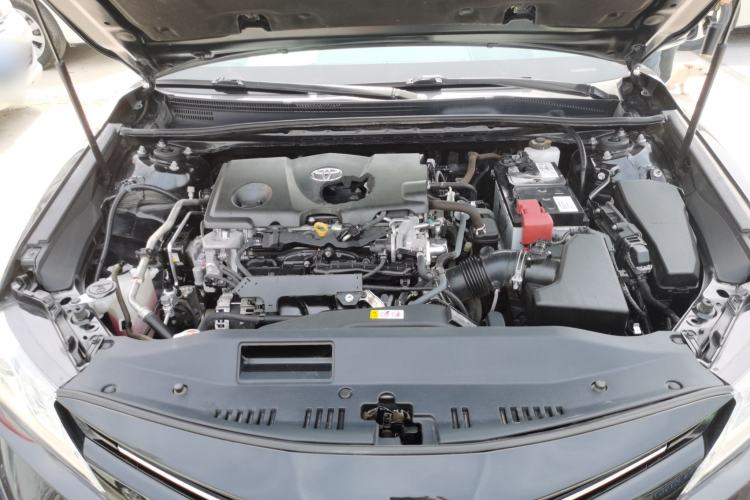 Used Toyota Camry 2019 2.5G Luxury Edition China V Standard Engine Bay
