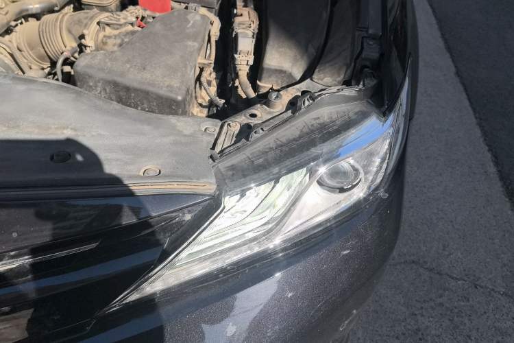 Used Toyota Camry 2019 2.5G Luxury Edition China VI Standard Engine Bay Left