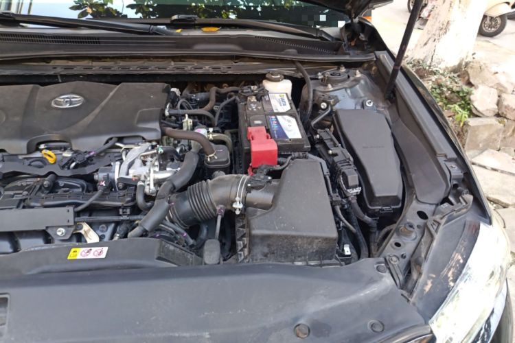 Used Toyota Camry 2019 2.5G Luxury Edition China V Standard Engine Bay Left