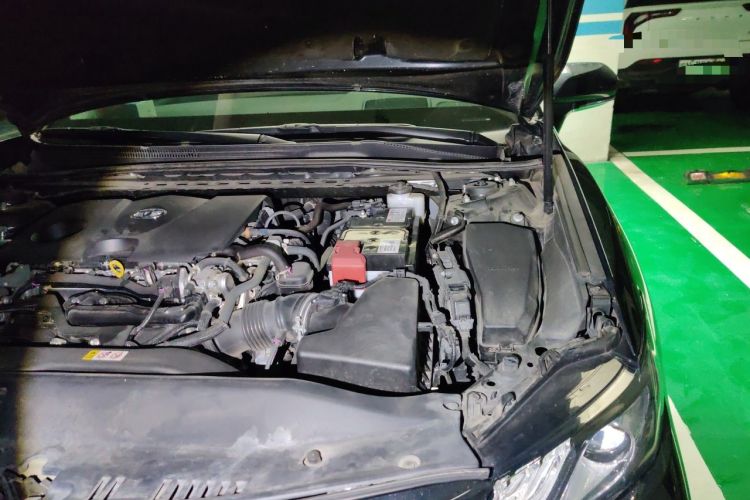 Used Toyota Camry 2019 Revised Version 2.0S Fēngshàng Edition Engine Bay Left