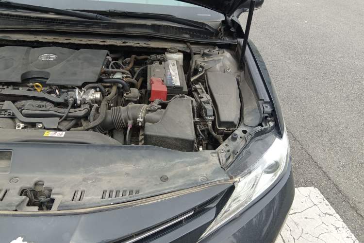 Used Toyota Camry 2019 2.0G Luxury Edition China VI Standard Engine Bay Left