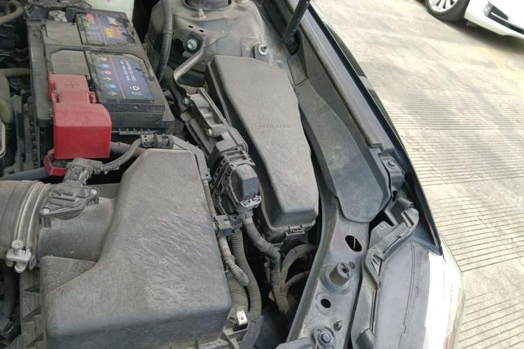 Used Toyota Camry 2019 2.5G Luxury Edition China VI Standard Engine Bay Left
