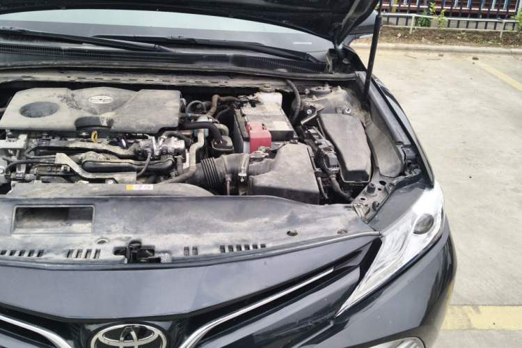 Used Toyota Camry 2019 Revised Version 2.0G Luxury Edition Engine Bay Left