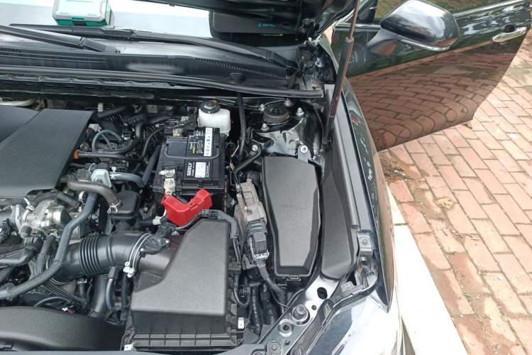 Used Toyota Camry 2019 2.0G Luxury Edition China VI Standard Engine Bay Left