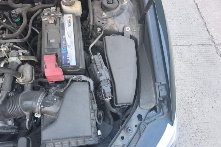Used Toyota Camry 2019 2.5G Luxury Edition China VI Standard Engine Bay Left