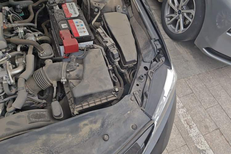 Used Toyota Camry 2019 2.5G Luxury Edition China VI Standard Engine Bay Left