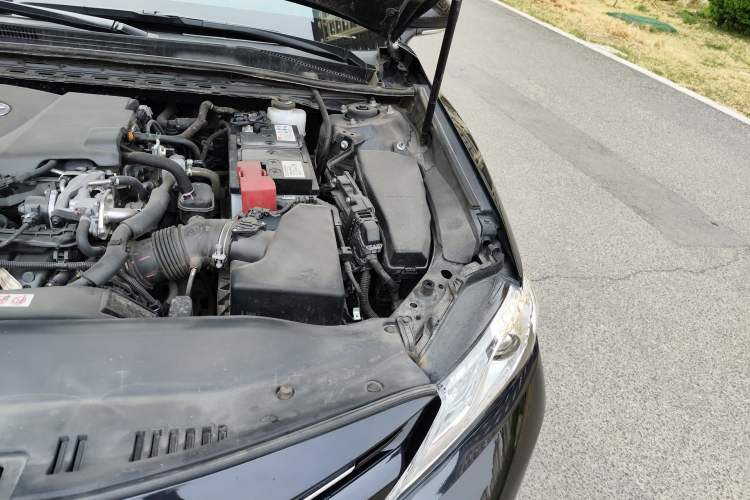 Used Toyota Camry 2019 2.5G Luxury Edition China VI Standard Engine Bay Left