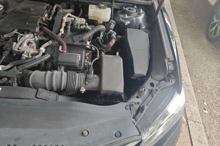 Used Toyota Camry 2019 Dual-Engine 2.5 HG Luxury Edition China VI Standard Engine Bay Left