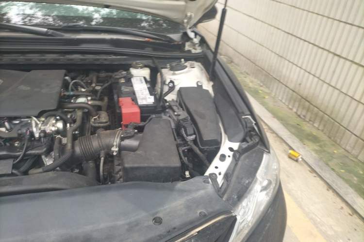 Used Toyota Camry 2019 2.0G Luxury Edition China VI Standard Engine Bay Left