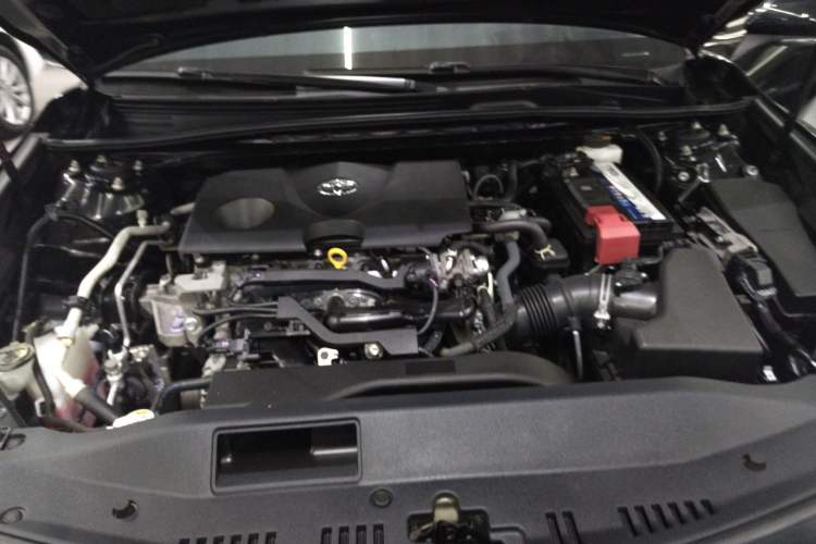 Used Toyota Camry 2019 Revised Version 2.0G Luxury Edition Engine Bay