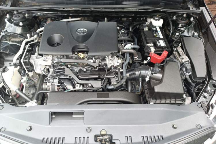 Used Toyota Camry 2019 2.0G Luxury Edition China VI Standard Engine Bay