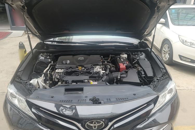 Used Toyota Camry 2019 2.5G Luxury Edition China VI Standard Engine Bay