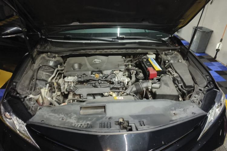 Used Toyota Camry 2019 2.5G Luxury Edition China VI Standard Engine Bay