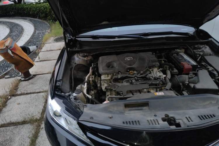 Used Toyota Camry 2019 2.5G Luxury Edition China VI Standard Engine Bay Right