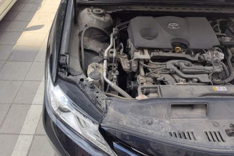 Used Toyota Camry 2019 Revised Version 2.0G Luxury Edition Engine Bay Right