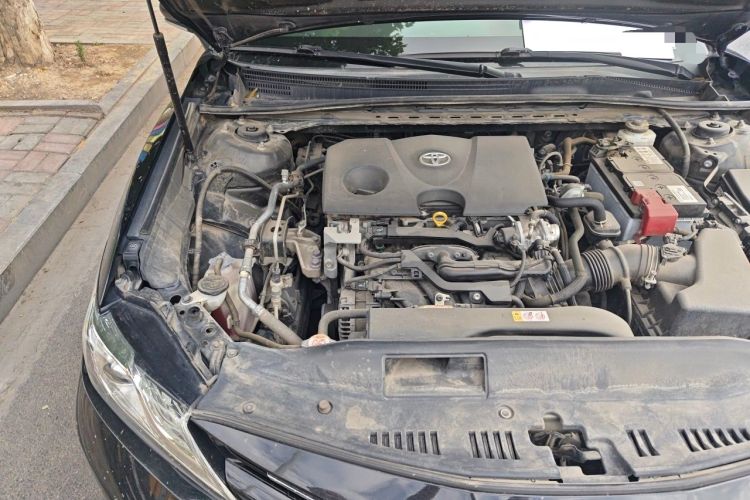 Used Toyota Camry 2019 Revised Version 2.0G Luxury Edition Engine Bay Right