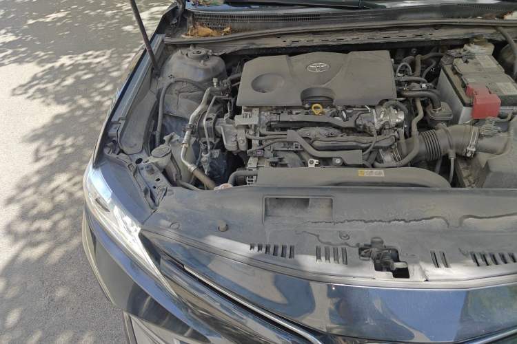 Used Toyota Camry 2019 2.0G Luxury Edition China V Standard Engine Bay Right