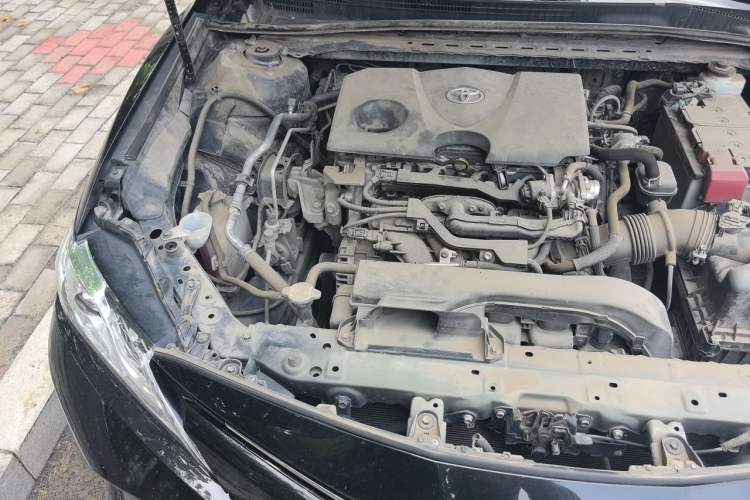 Used Toyota Camry 2019 Revised Version 2.0G Luxury Edition Engine Bay Right