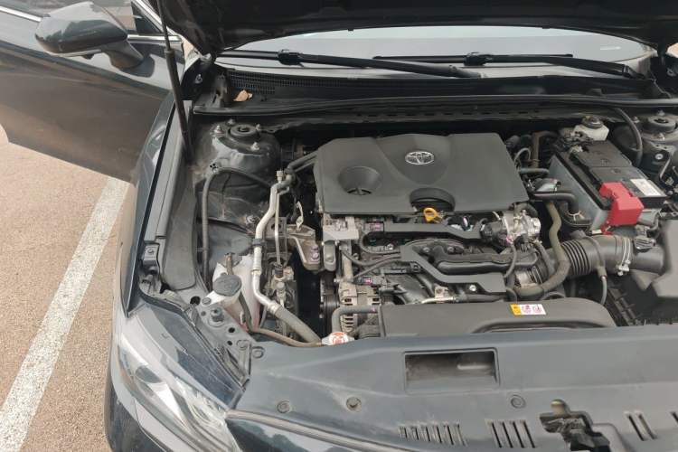 Used Toyota Camry 2019 Revised Version 2.0S Fēngshàng Edition Engine Bay Right